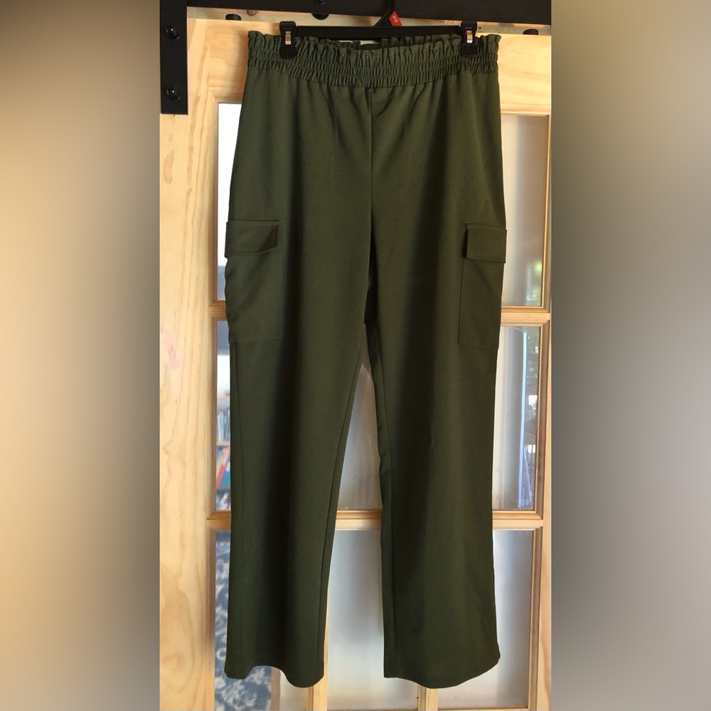 Olive Green Women’s Cargo Pants